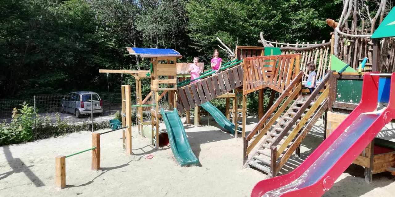 Sunclass Durbuy Huisje 132 Екстериор снимка